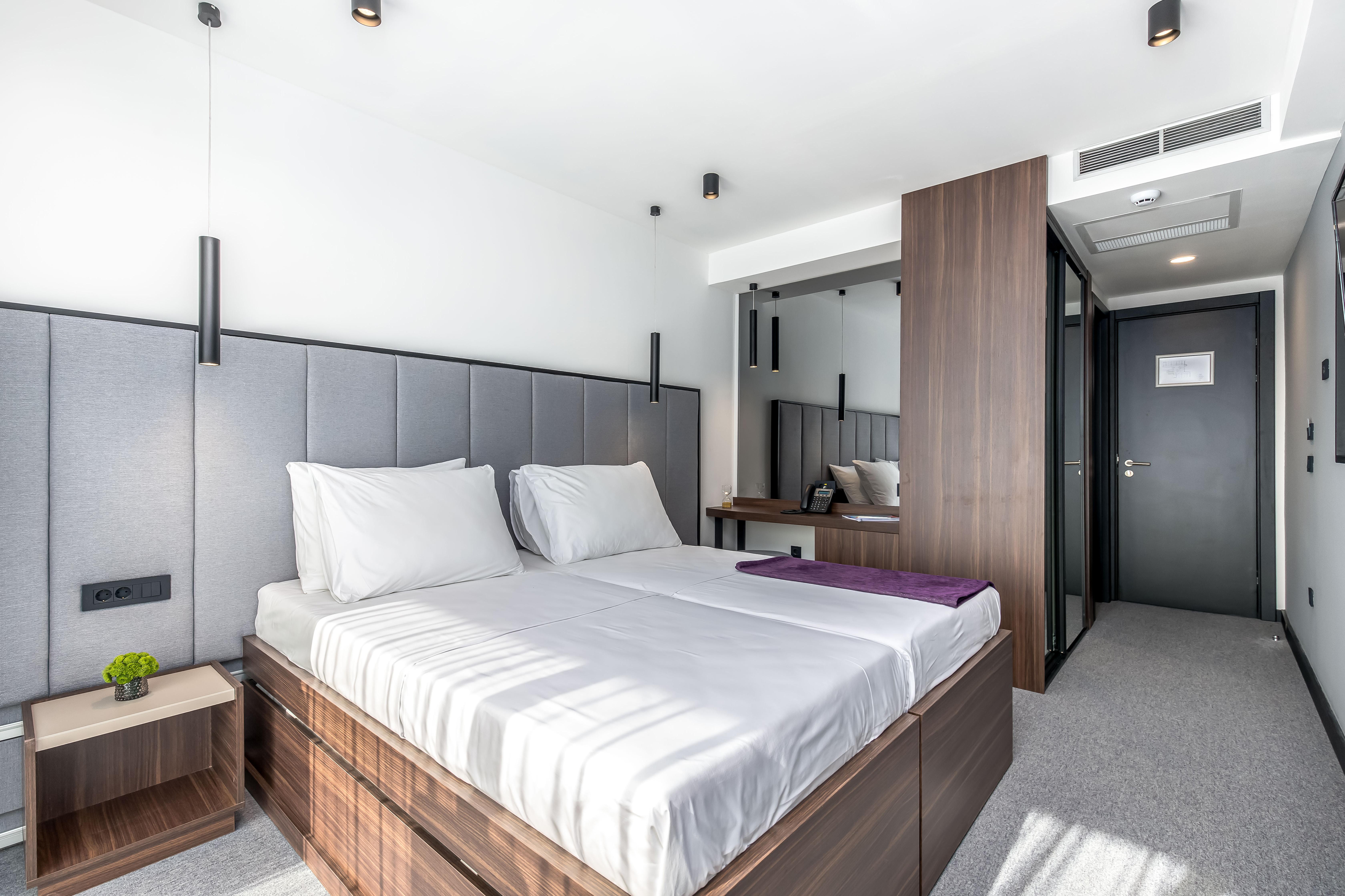 Hotel Ad Turres 茨里克韦尼察 外观 照片