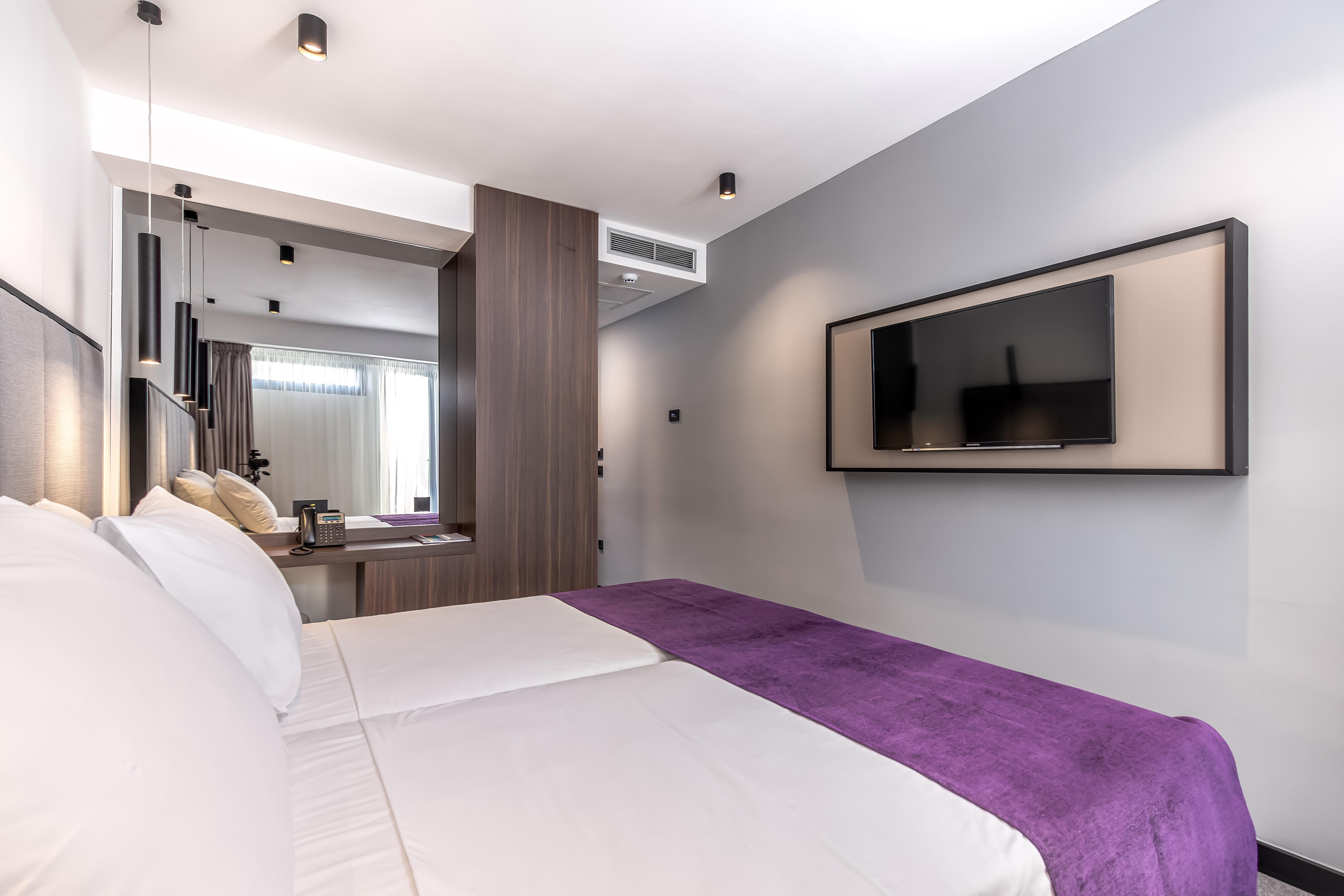 Hotel Ad Turres 茨里克韦尼察 外观 照片
