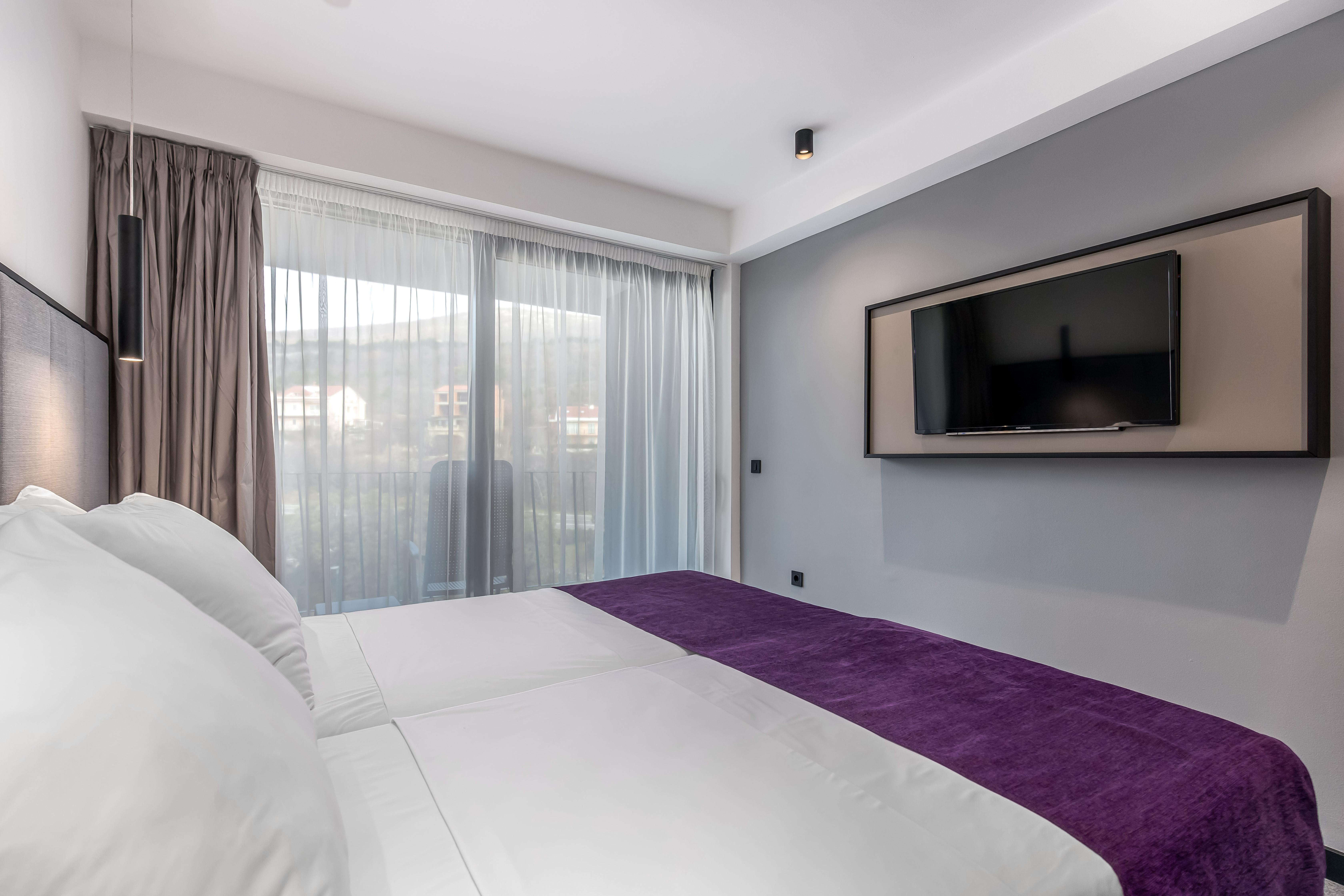 Hotel Ad Turres 茨里克韦尼察 外观 照片