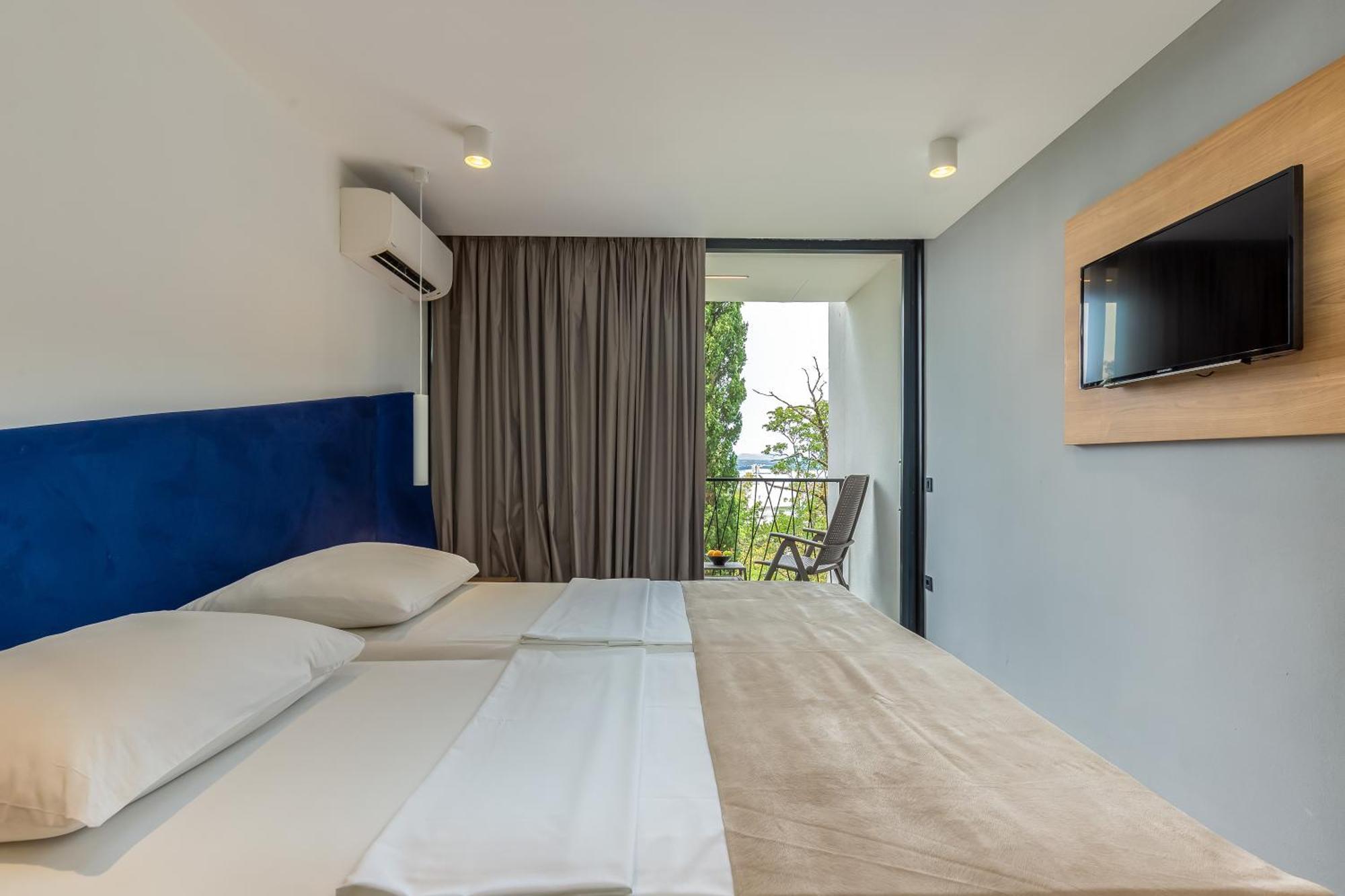 Hotel Ad Turres 茨里克韦尼察 外观 照片